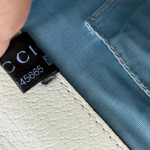 Gucci Beige Mini Bag with Gold Accents - Picture 8 of 9